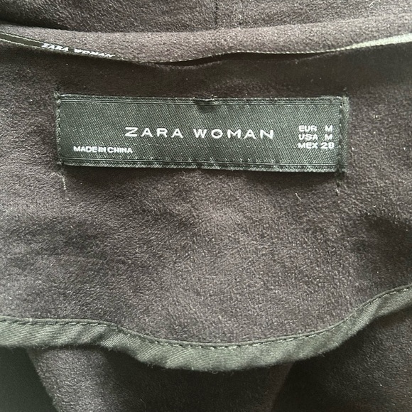 Zara Metallic Black Faix Leather Sleeveless Vest , Size M - Picture 2 of 5